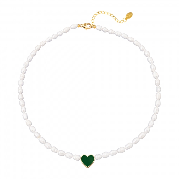 Necklace pearls  with heart