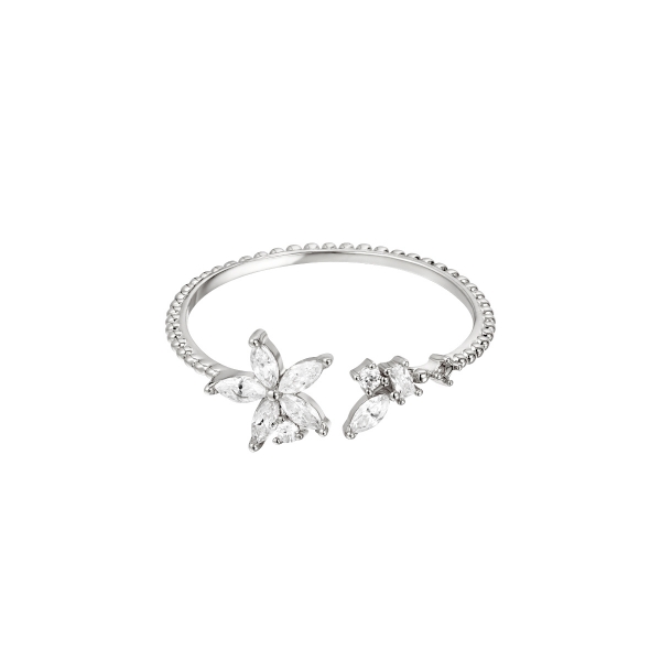 Elegant Flower Ring Silver